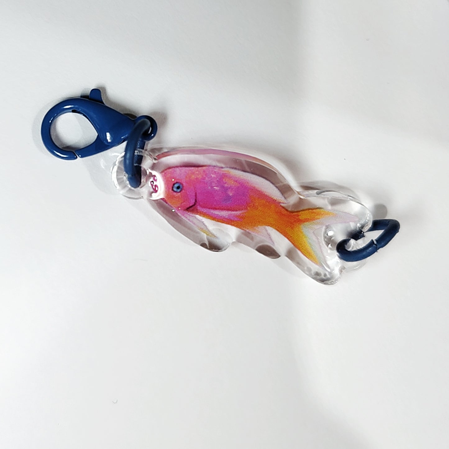 Man, I Love Fish: Neon tetra - chain-link charm